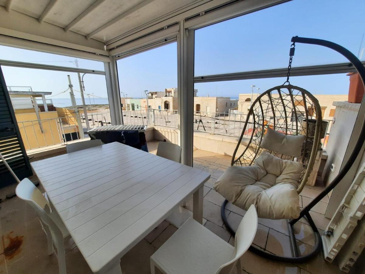 Casa Vacanze Illiria A Roca Vecchia Vicinissima Al Mare Dış mekan fotoğraf