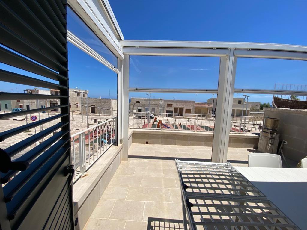 Casa Vacanze Illiria A Roca Vecchia Vicinissima Al Mare Dış mekan fotoğraf