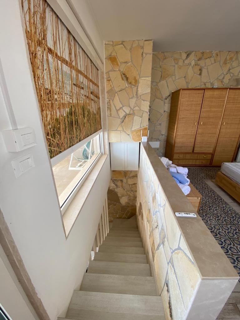 Casa Vacanze Illiria A Roca Vecchia Vicinissima Al Mare Dış mekan fotoğraf
